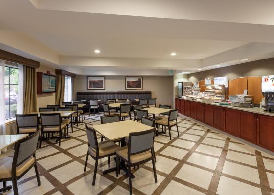 Showcase of the seating and food of the Breakfast Room at Carpinteria Express